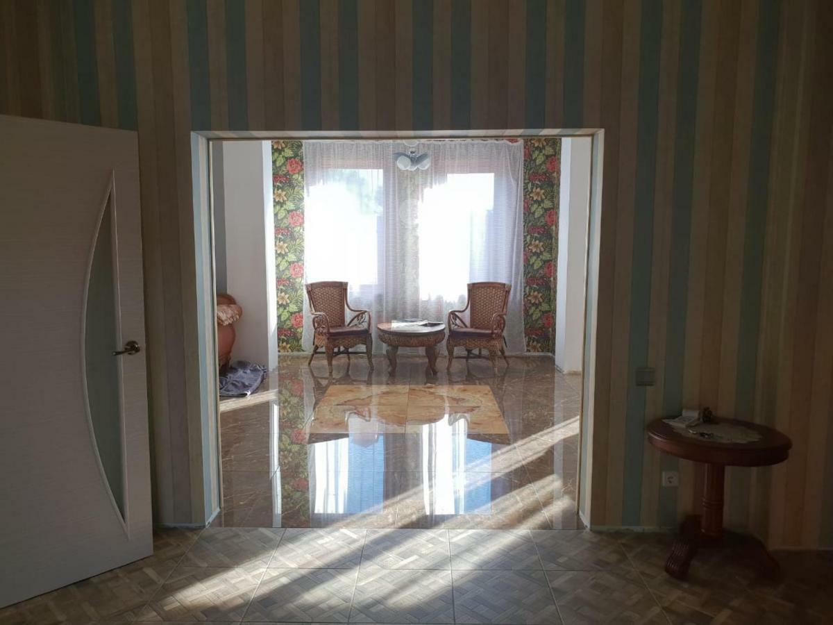 Guest House on Naberezhnaya Baikalsk Exterior foto